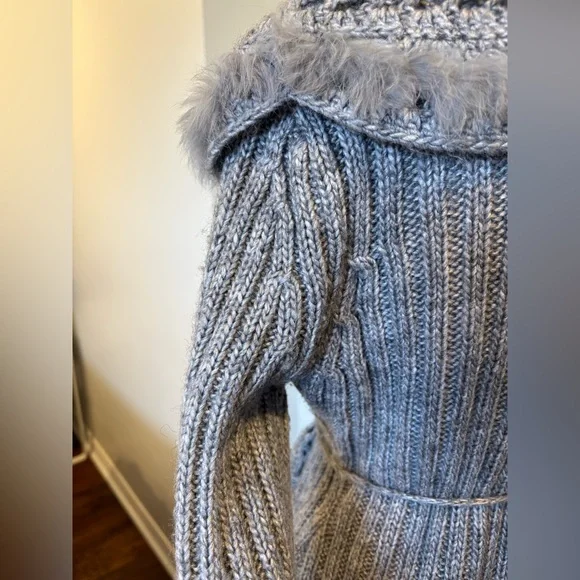 Sioni Crochet Rabbit Fur Trim Wrap Cardigan S/M - Picture 8 of 11